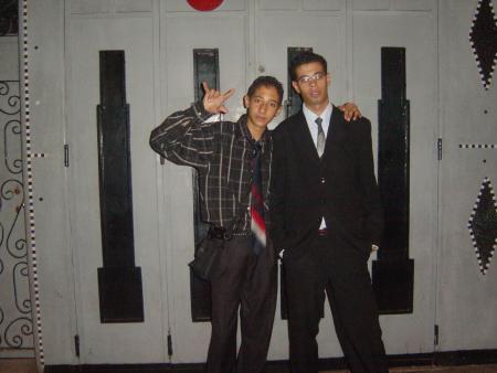 pret moi e karim e la cravate